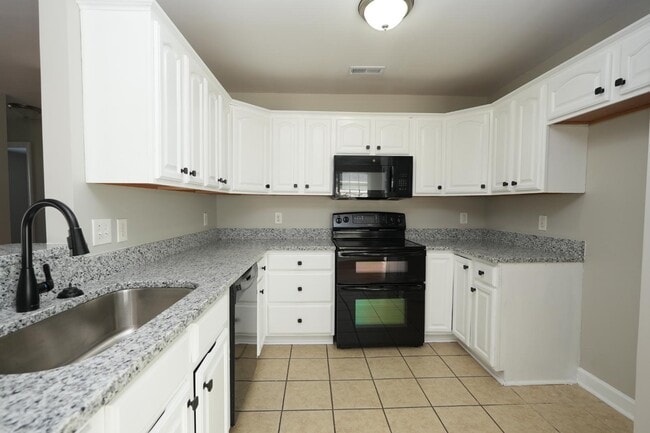 11539 Stewarts Crossing Dr