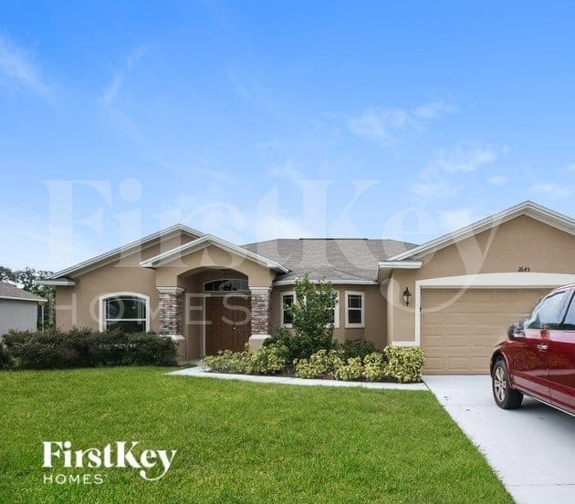 Building Photo - 2645 Sunset Cir