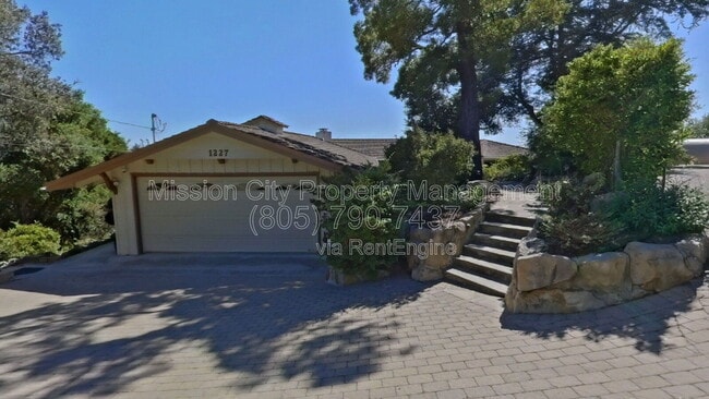 Photo - 1227 Viscaino Rd