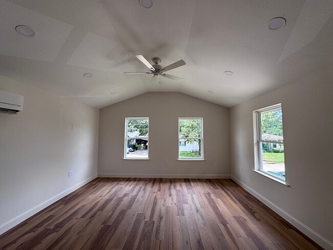 Photo - 103 Shirley St Unidad A
