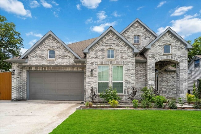 Photo - 1303 Gardenia Dr