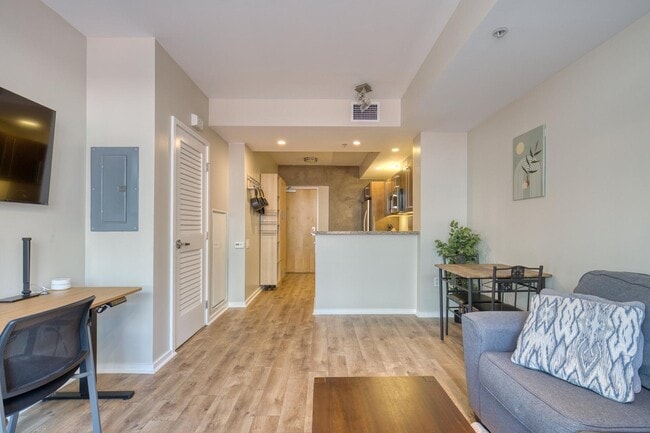 Photo - 321 Tenth Ave