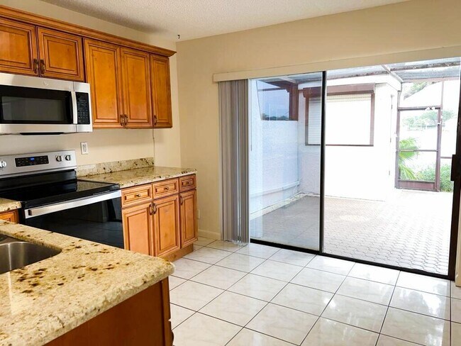 Photo - 3094 Bermwood Ln