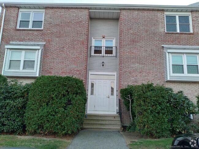Building Photo - 16 Southwind Ln Unit 16 Rental