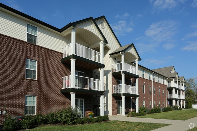 Arlington Park Apartments - Arlington Park Apartments