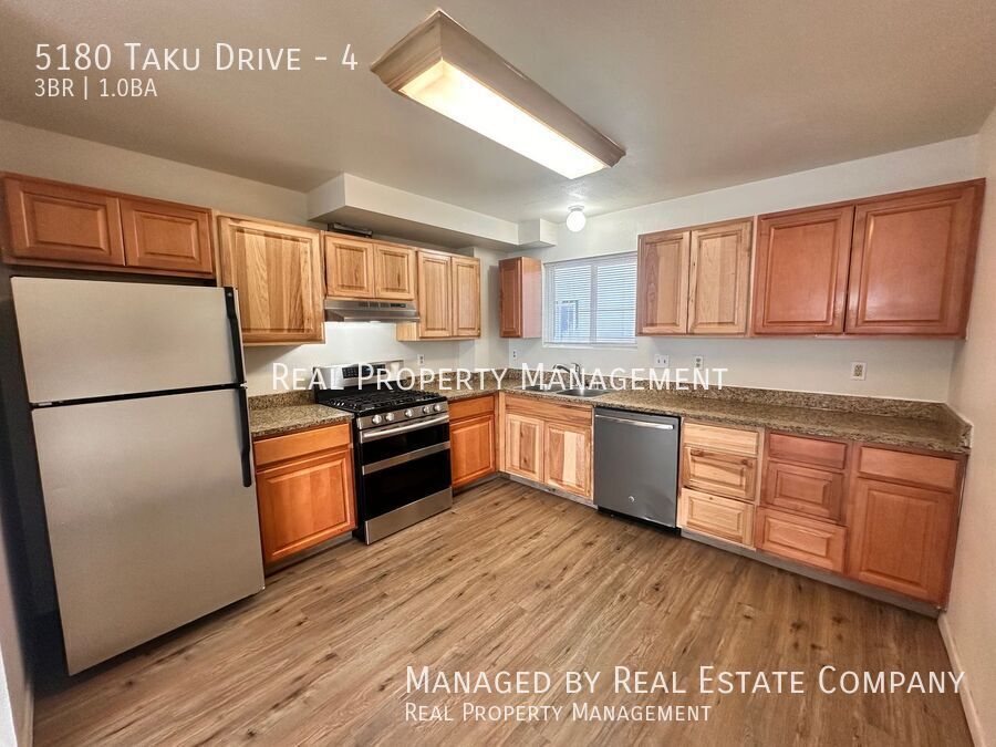 Photo - 5180 Taku Drive-4