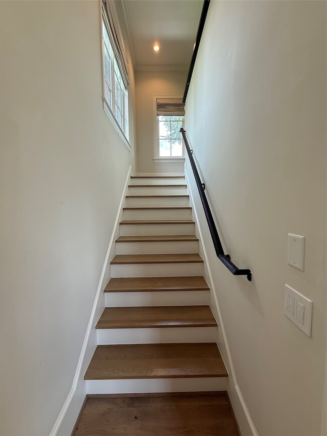 Photo - 2506 Blue Bonnet Blvd
