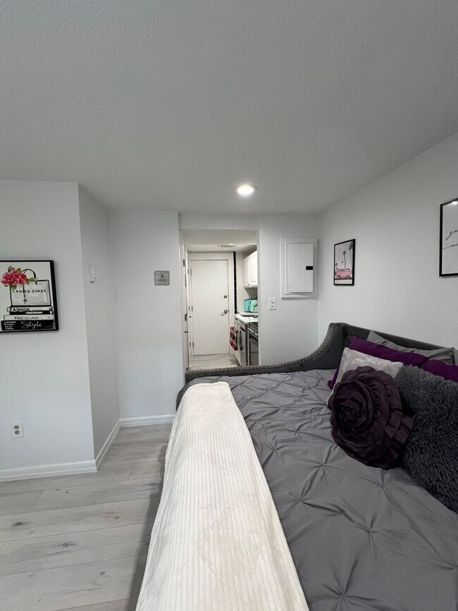 Photo - 13 Euston Rd