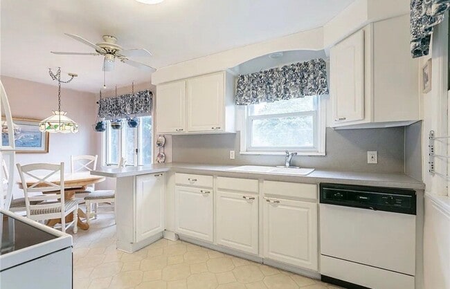 Photo - 26 Garden Dr