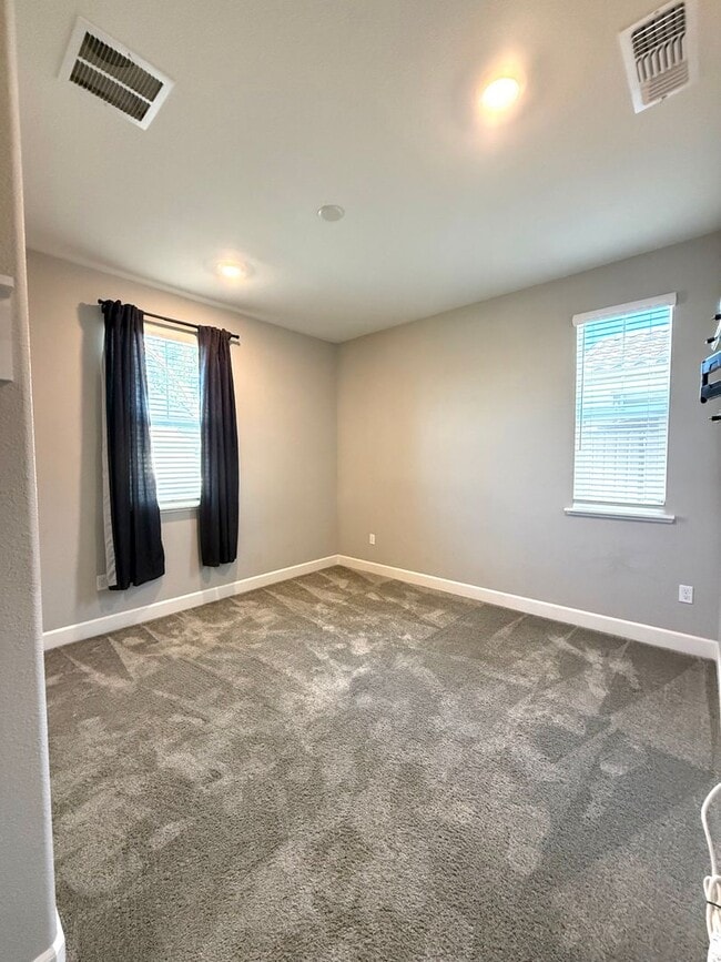 Photo - 4 Bedroom Home in Hollister