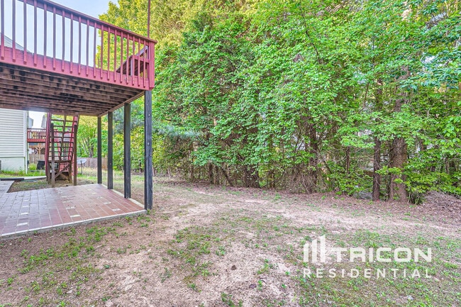 Photo - 4880 Bankside Way