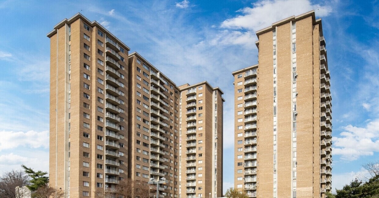 Stunning Apartment with Amazing View & All... - Stunning Apartment with Amazing View & All...
