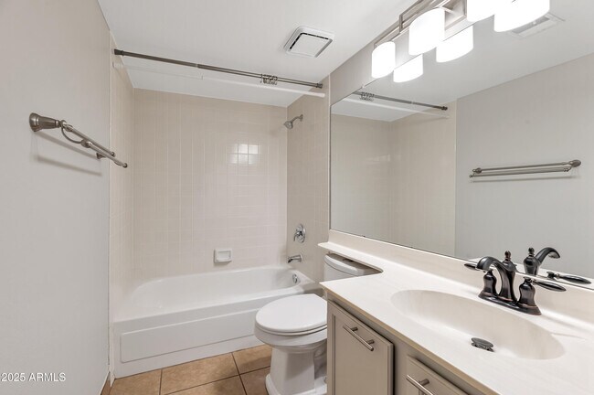 7950 E Starlight Way Unit 210