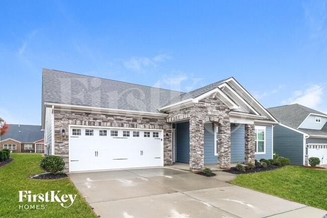 Photo - 205 Barberry Dr