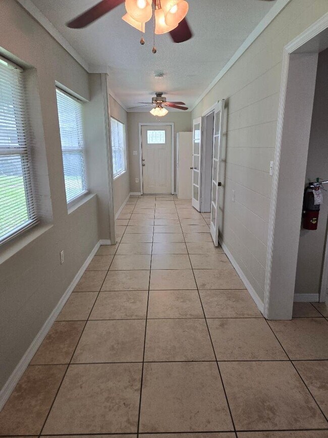 5312 Old Cheney Hwy Unidad C