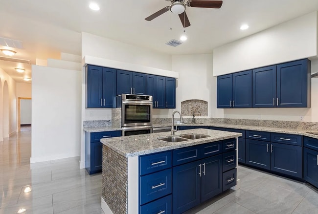 Photo - 28301 N 154th St