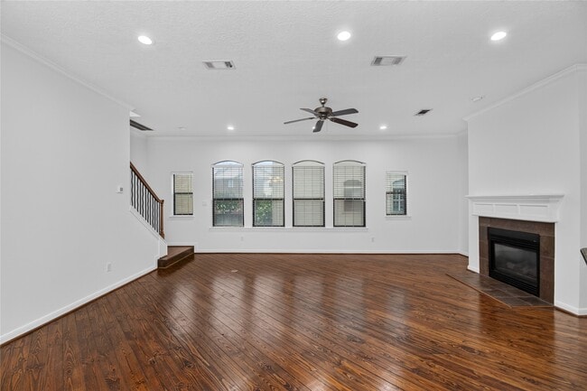 Photo - 2304 Jackson St