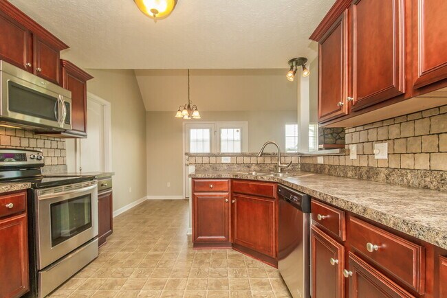 Photo - 5054 Betsy Ann Ave