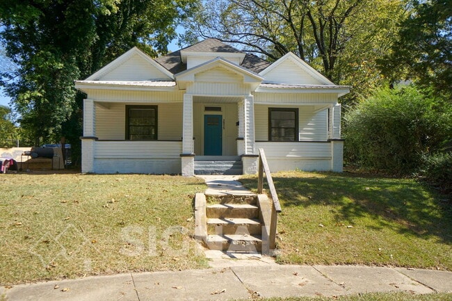 Building Photo - 2915 Z Ave Rental