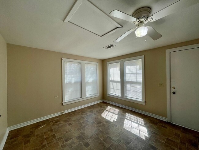 Photo - 3309 Lay Ave