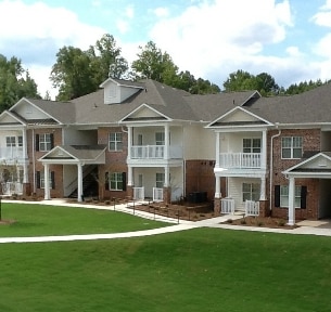 Fern Point Apartments - Fern Point Apartments