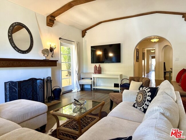 Photo - 1901 Westholme Ave