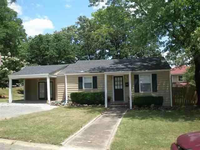Building Photo - NORTH WALNUT STREET Rental