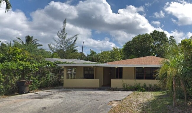 Photo - 1640 NW 9th Ave Unit 2