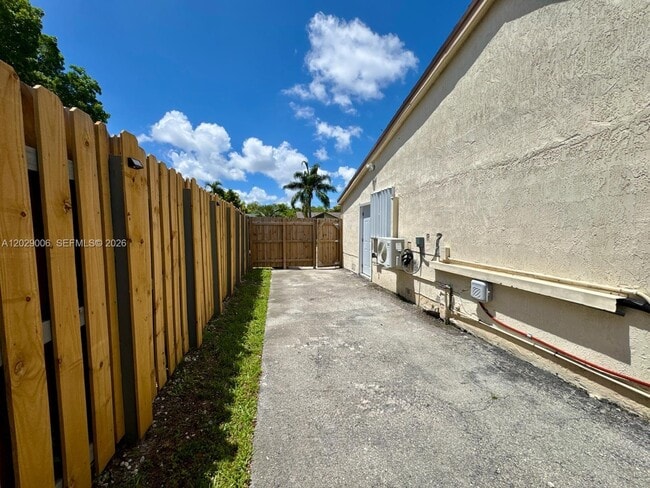 Photo - 8671 NW 3rd St Unit 2