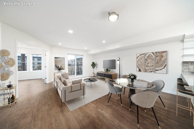 Photo - 204 Jackson St Unit 5