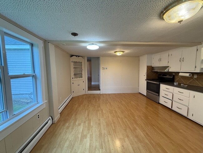 Photo - 84 Emerald Rd