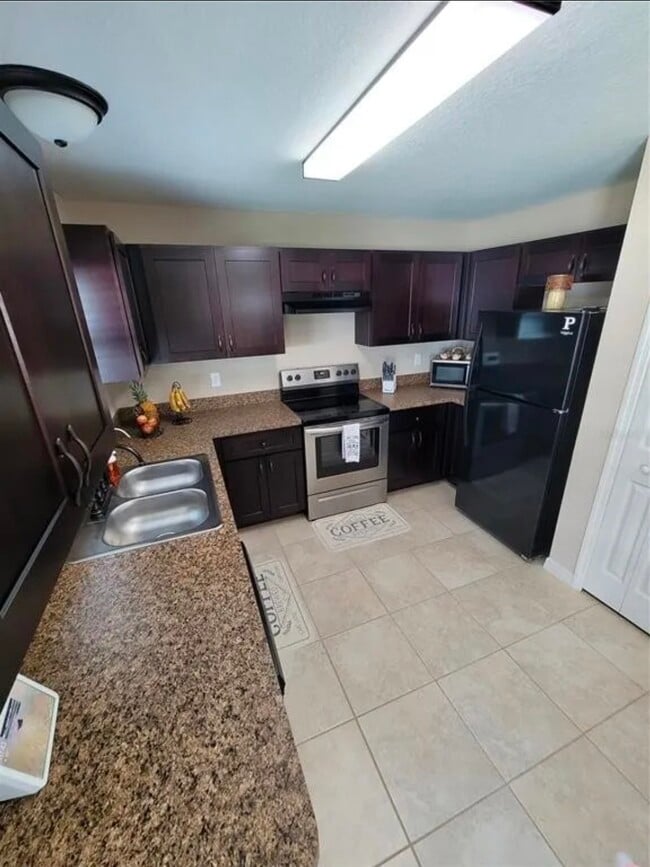 13 Malauka Radial Cir