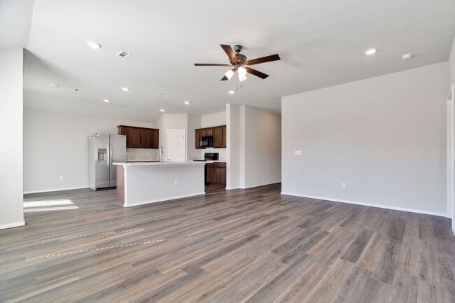 Photo - Spacious 3 bed, 2 bath in East Siloam Spri...