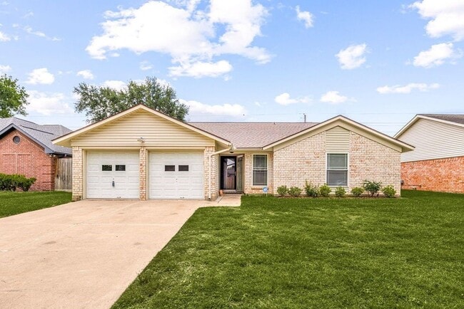 Photo - 2306 Townhall Ln