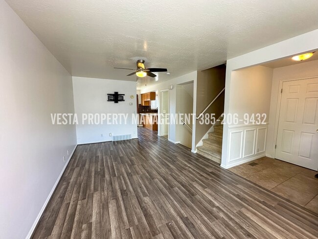 Photo - 1489 Brinker Ave