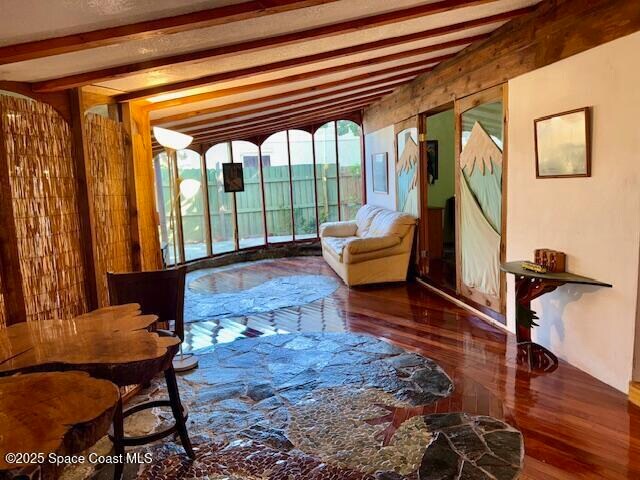 Photo - 250 Melaleuca Dr