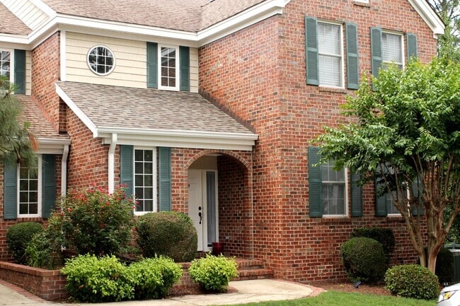 Building Photo - 2137 Creswell Dr Unit A Rental