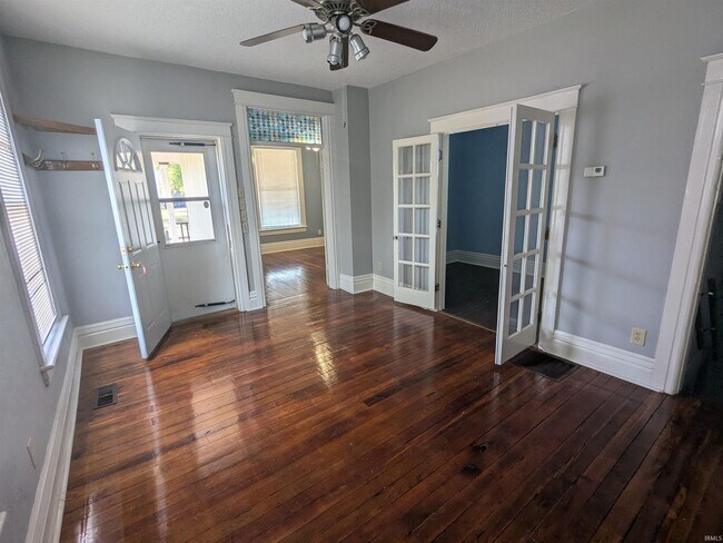 Photo - 1332 Swinney Ave