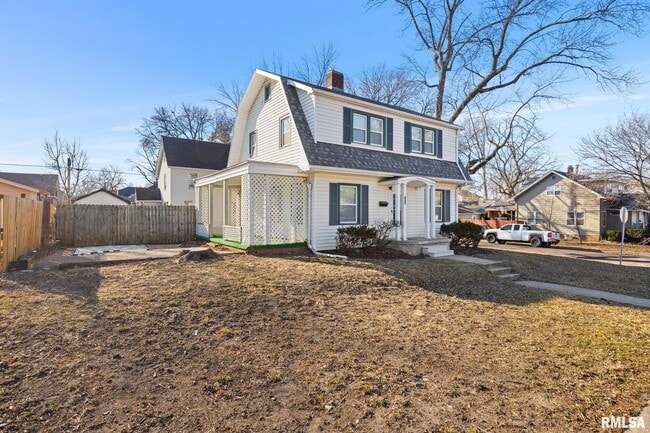 Photo - 400 E Virginia Ave