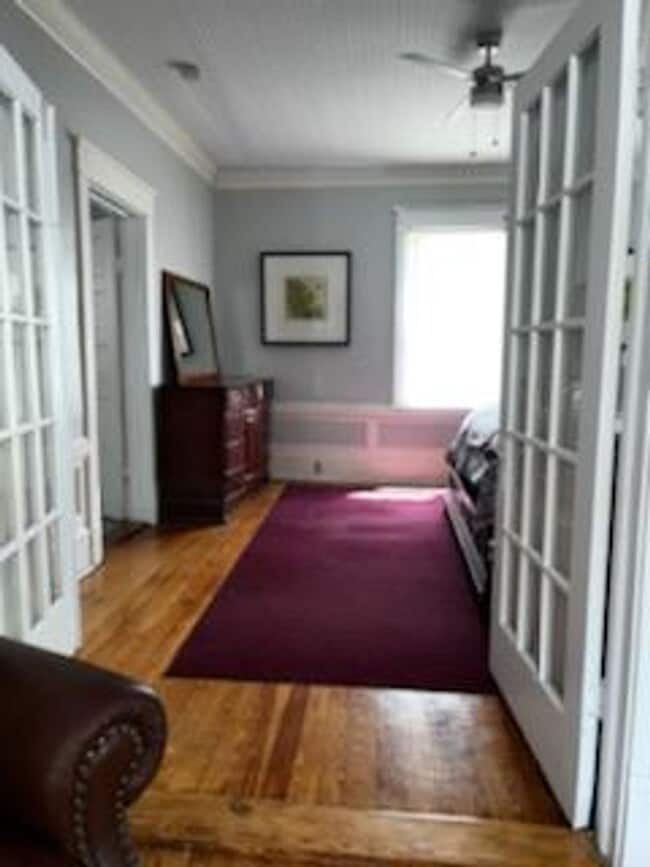 Photo - One Bedroom Furnished Apartment in Downtow...