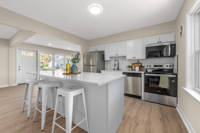 Photo - 1210 Gahan Dr