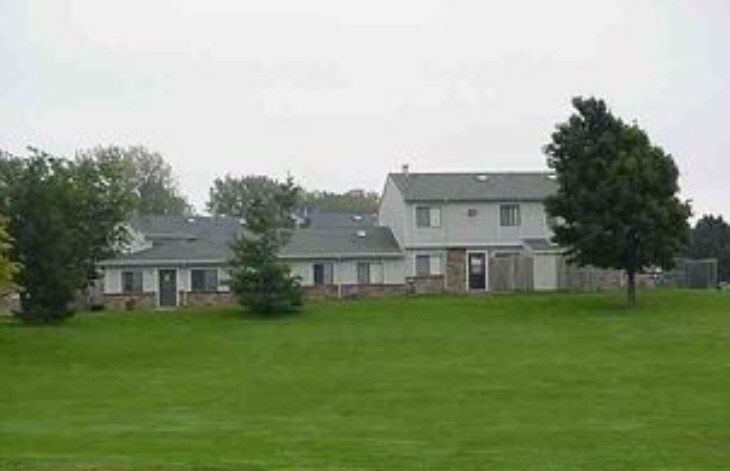 Le Mars Estates - Le Mars Estates
