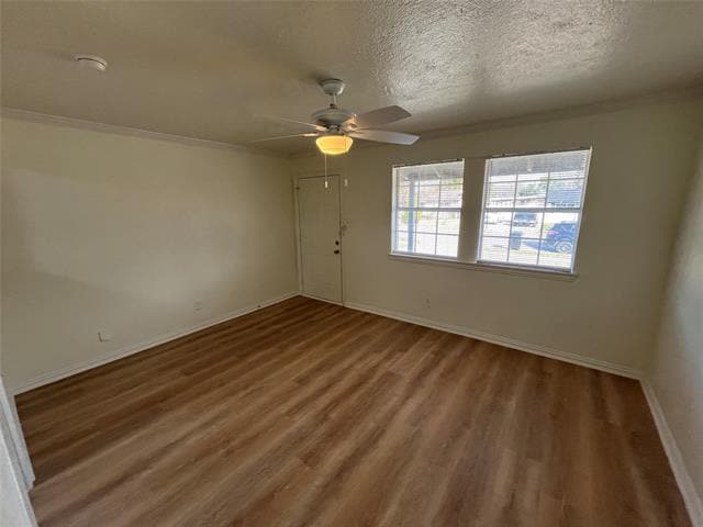 Photo - 817 Lilac Ln