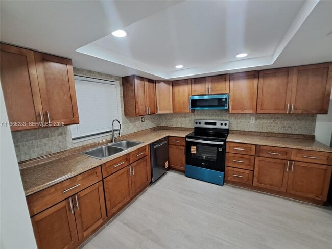 Photo - 5100 SW 90th Ave Unidad 208