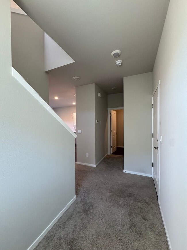 Photo - Pet-Friendly 3 Bed Home on Cul-de-Sac