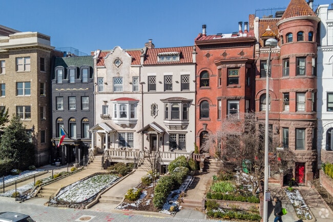 Photo - 2024 16th St NW