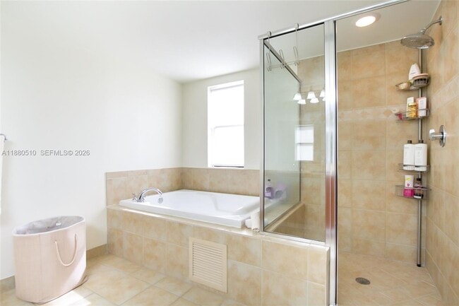 Photo - 888 Douglas Rd Unit 1417