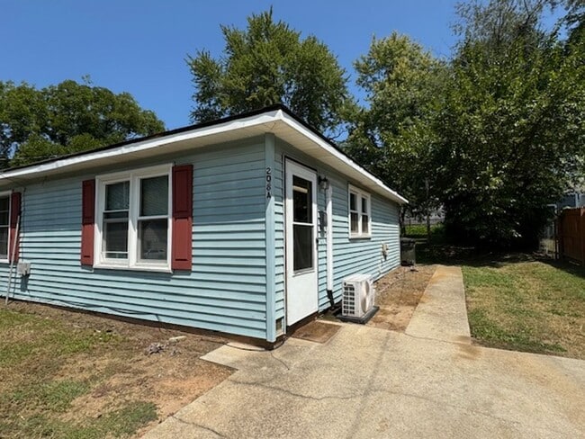 Photo - Tri-Plex - in Downtown Greer - 1 bedroom, ...
