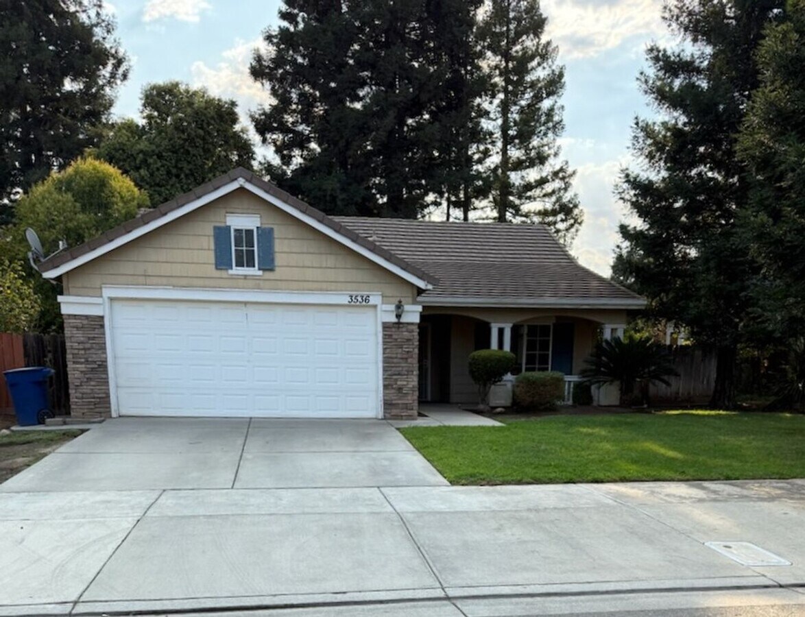 Beautiful 3 Bedroom | 2 Bath Home in North... - Beautiful 3 Bedroom | 2 Bath Home in North...