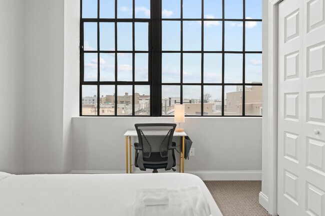 Building Photo - 1421 N 5th St Rental